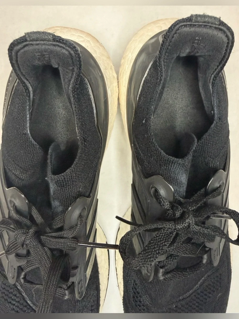 Adidas Women's Ultraboost 22 Running Shoes Black/Black/White Size 9.5